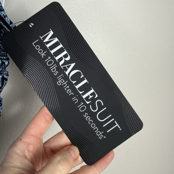 Miraclesuit One Piece Swimsuit Paillette Brio Blue Black Shaping Size 8 Slimming - Picture 6 of 8